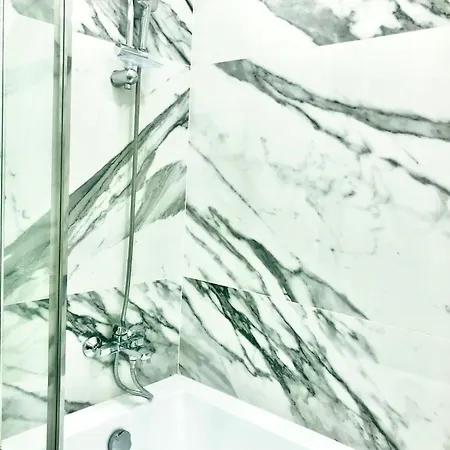 Osapart At A Complex Shevchenka 21 לבוב